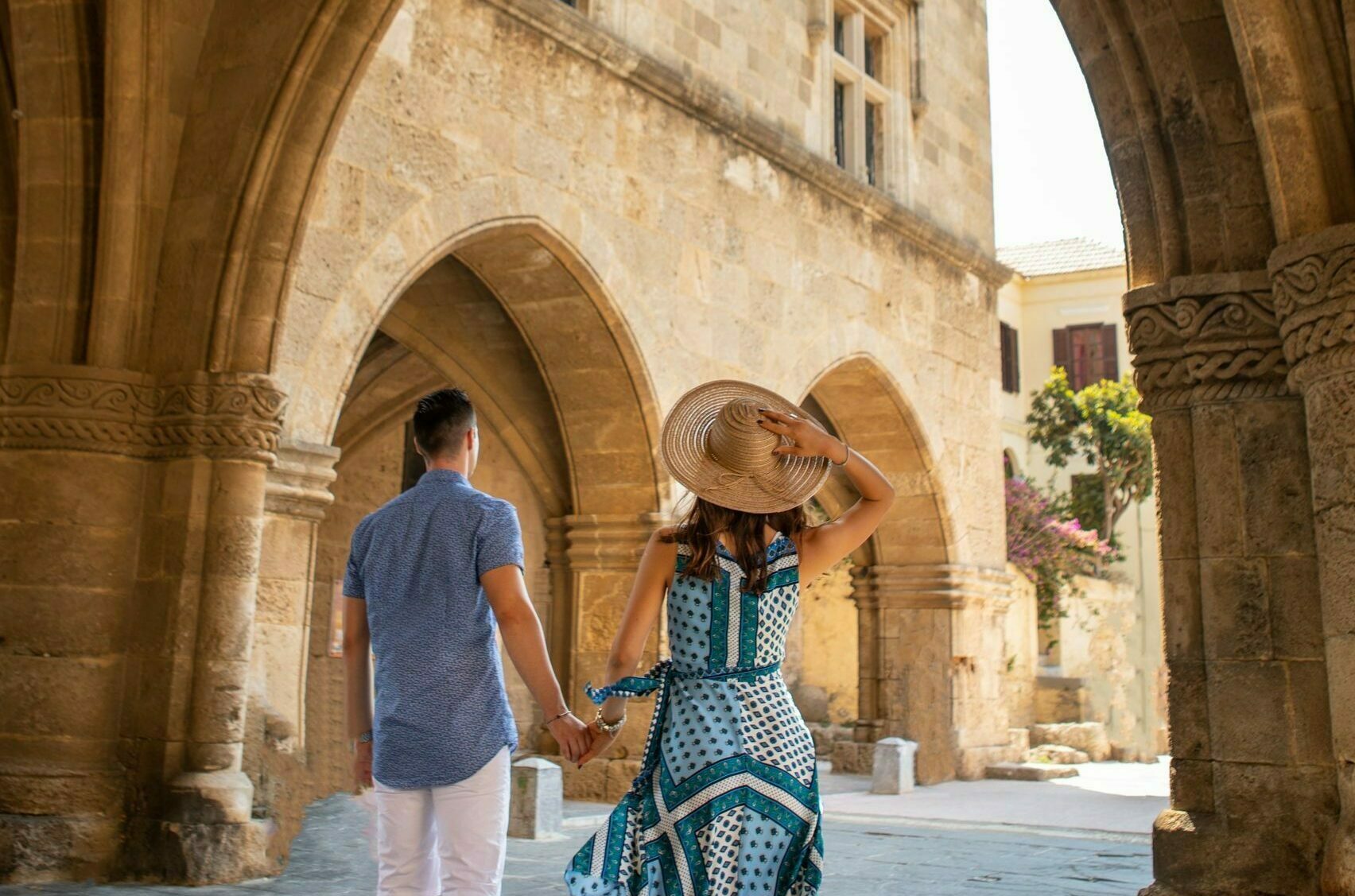 exploring-rhodes-old-town_1920_2b0a9986-edit