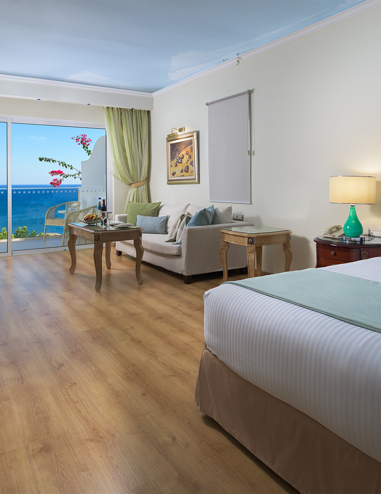 Deluxe Junior Suite Sea View_mob