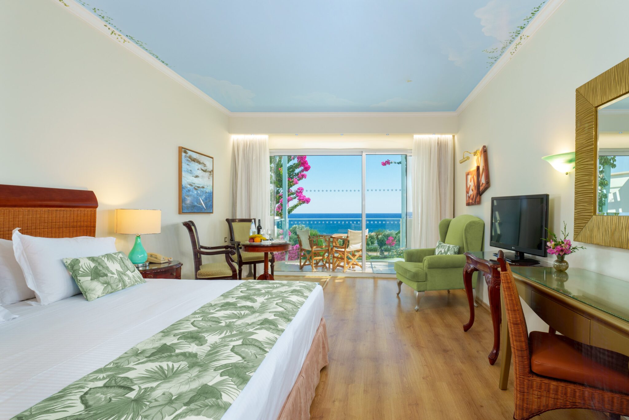 Deluxe Sea View Room