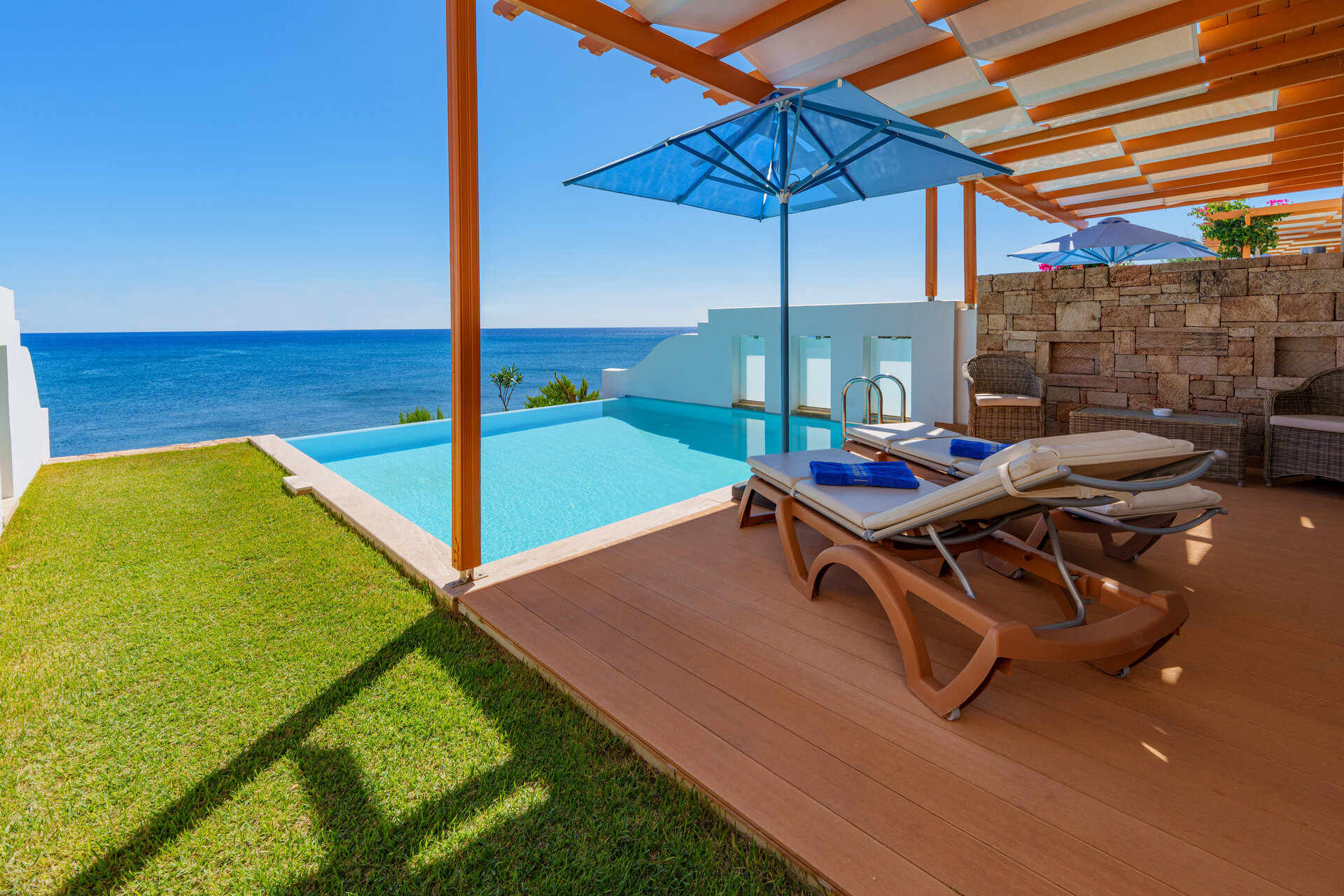 Platinum Beach Villa mit Meerblick und eigenem Pool_A1A1145