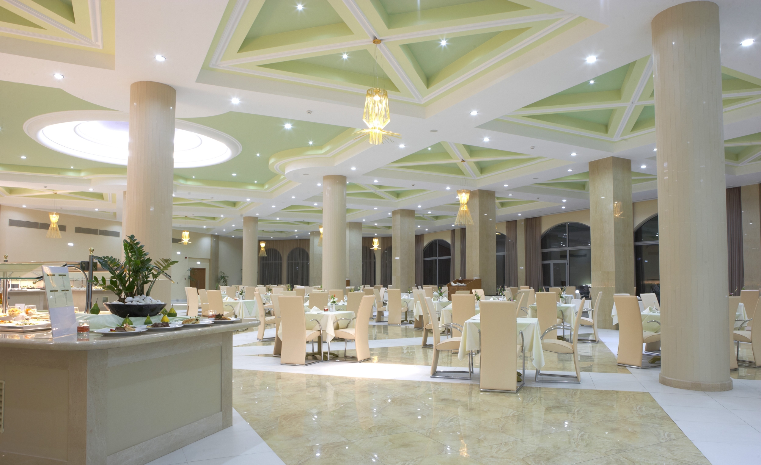 Atrium Platin_Hauptrestaurant_2