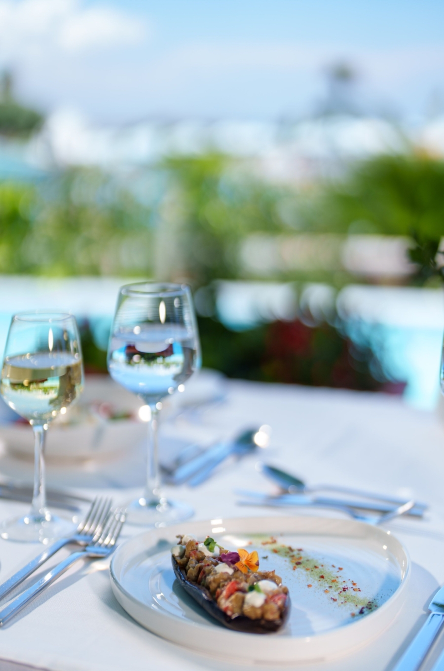 Atrium Prestige_Pool restaurant_11