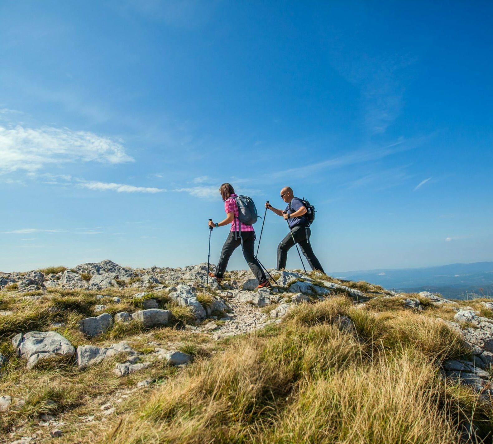 hiking-min