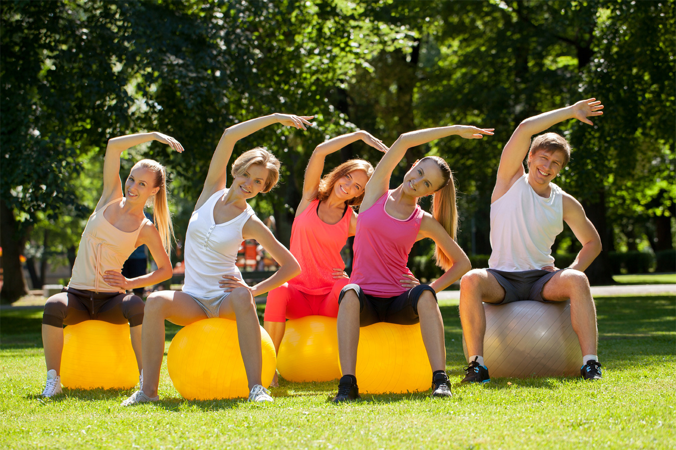young-people-working-out-park