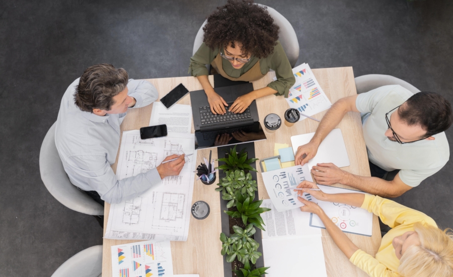 Executive Project Manager-min